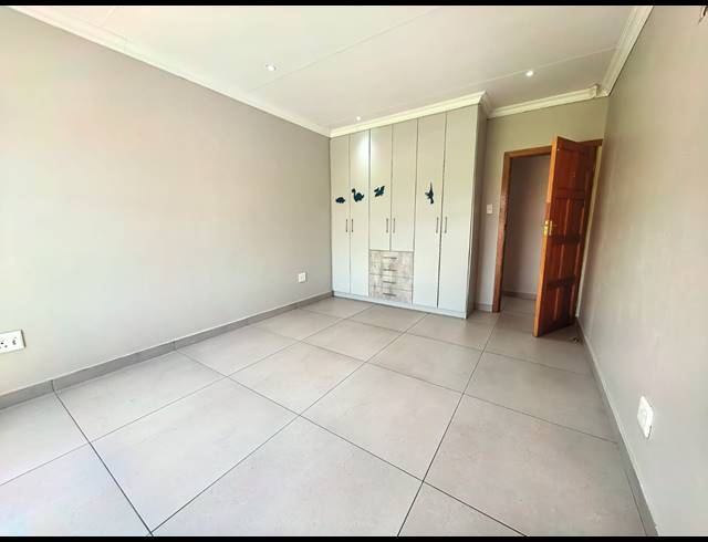 3 BEDROOM HOUSE FOR SALE IN VAALPARK